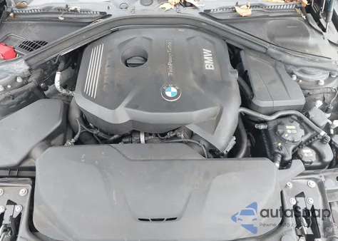 2017 BMW 330I xDrive z USA, uszkodzony, nr VIN WBA8D9G59HNU60315